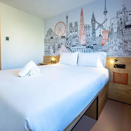 酒店 Easyhotel Centro