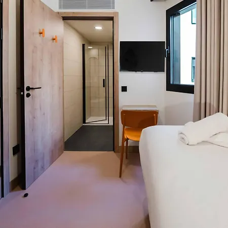 Easyhotel Centro מלון