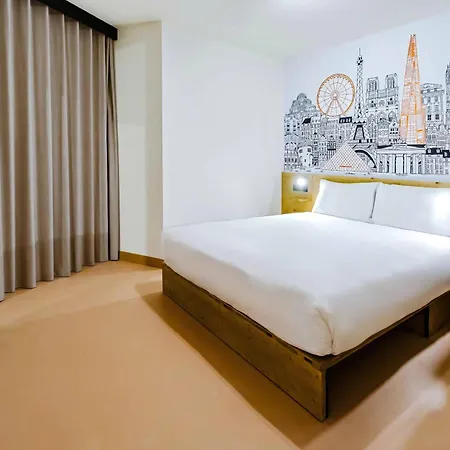 酒店 Easyhotel Centro